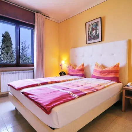 Casa Antonelli 2*