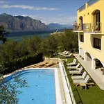 Casa Antonelli Μαλτσεζίνε