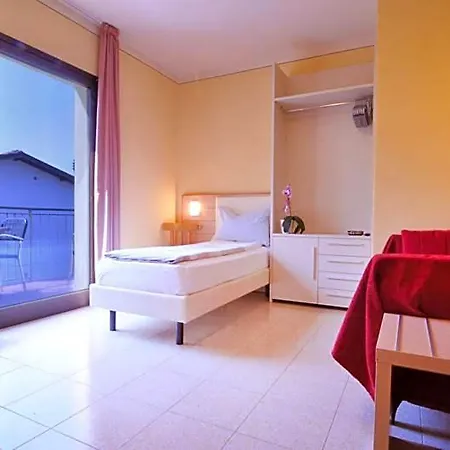 Casa Antonelli 2*