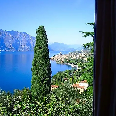 Casa Antonelli Hotel 2*